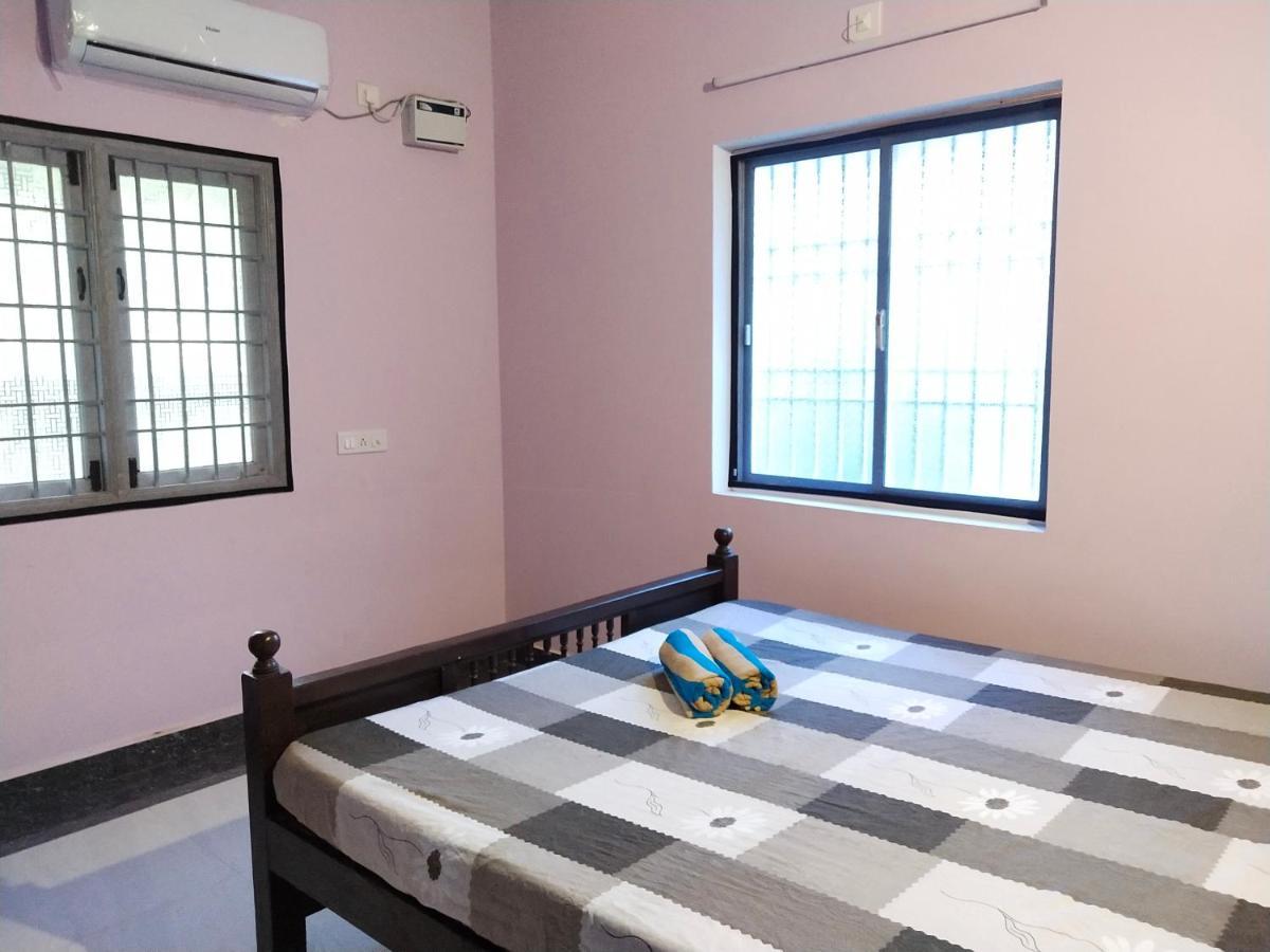 Villa Blossom, Near Serenity Beach 蓬蒂切里 外观 照片